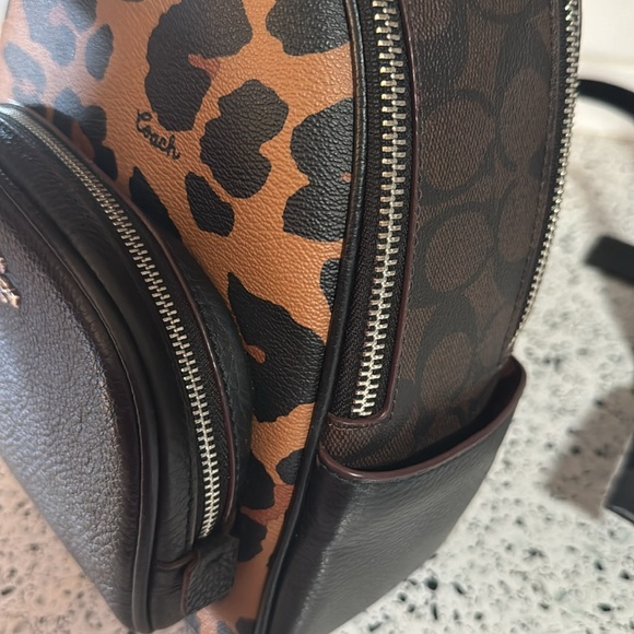 Authentic coach mini backpack - Picture 4 of 12